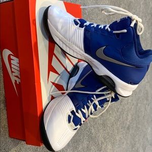 Nike - unisex basketball sneakers